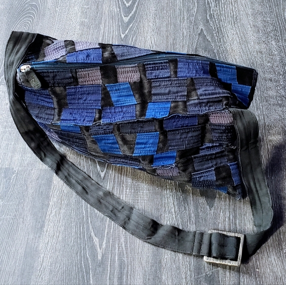 Rare Kao Pao Shu blue and black Charlie bag - Picture 3 of 14